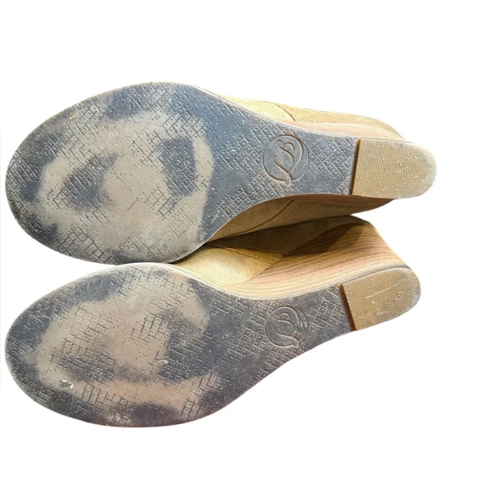 Lucky Brand Tan Suede Lace-Up Wedge Ankle Booties